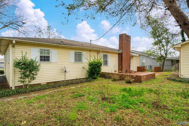 305 S 8th Street, Gadsden, AL 35901