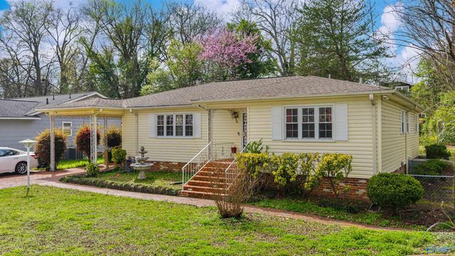 305 S 8th Street, Gadsden, AL 35901