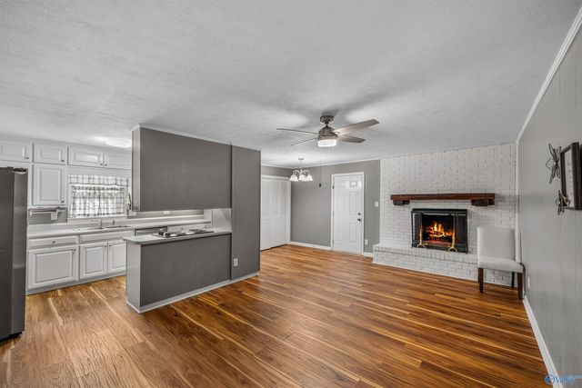 305 S 8th Street, Gadsden, AL 35901