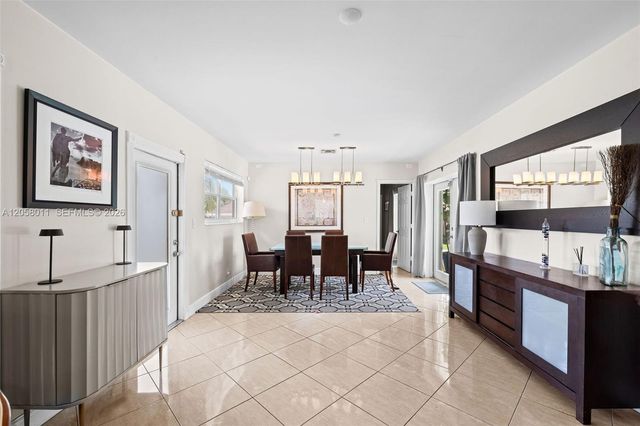 3230 SW 23rd St, Fort Lauderdale, FL 33312