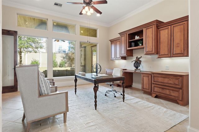 9120 Kenilworth Street, Houston, TX 77024