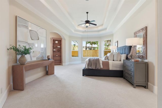 9120 Kenilworth Street, Houston, TX 77024