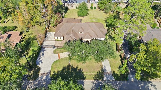 9120 Kenilworth Street, Houston, TX 77024