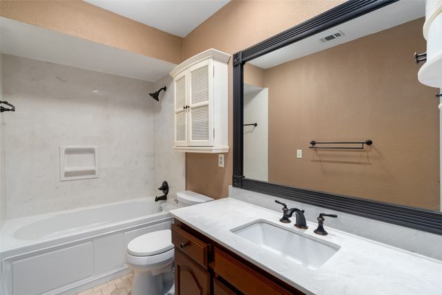 1106 Tahlequah Trail, Carrollton, TX 75007