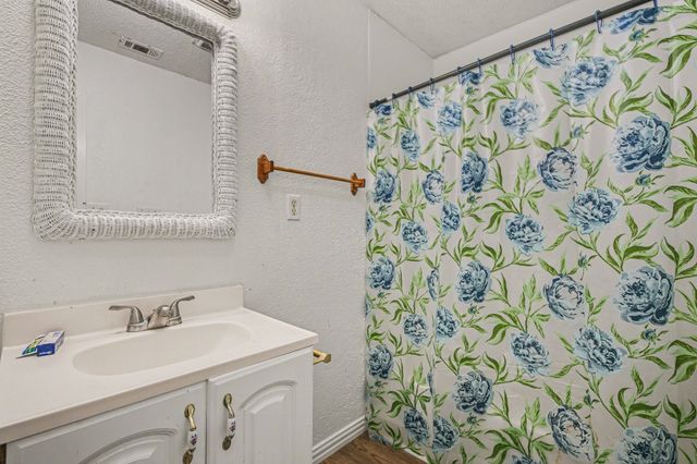 205 Davis Ranch Road, Alvarado, TX 76009