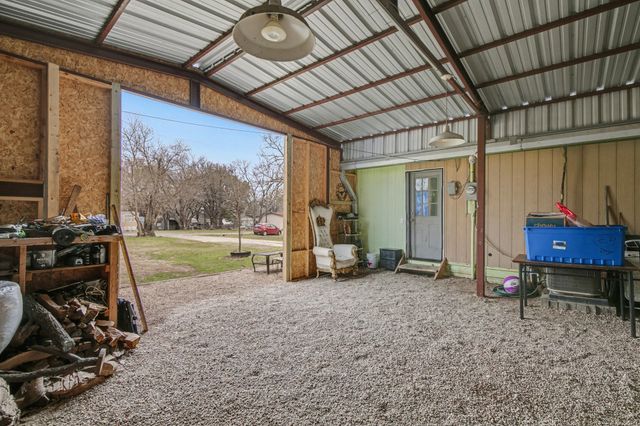 205 Davis Ranch Road, Alvarado, TX 76009
