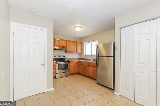 1964 Taffeta Trail, Lithonia, GA 30058