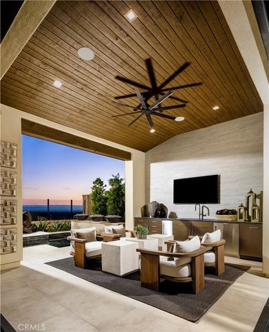 540 PENINSULA, Irvine, CA 92602