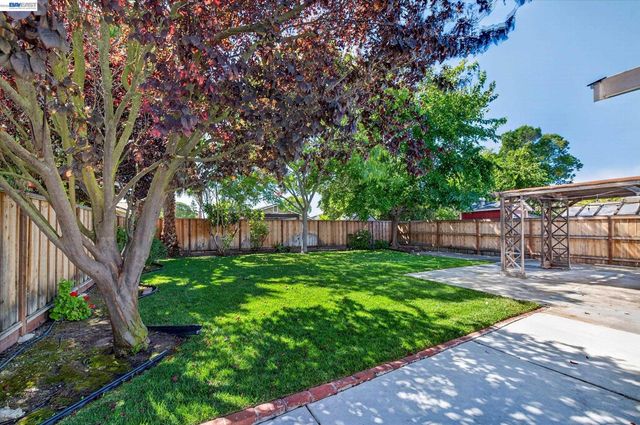 4135 Bishop Pine Way, Livermore, CA 94551