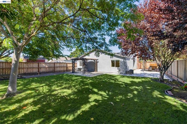 4135 Bishop Pine Way, Livermore, CA 94551