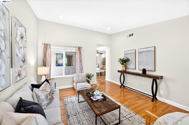 4135 Bishop Pine Way, Livermore, CA 94551