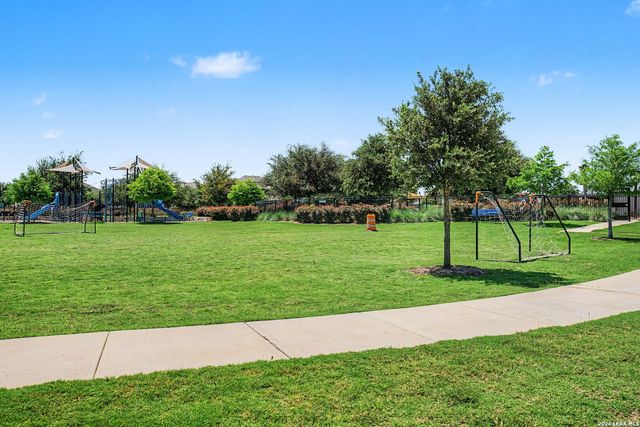 9416 Tibe Ln, San Antonio, TX 78254
