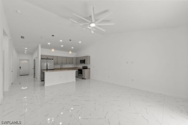 1940 Laverna AVE, Lehigh Acres, FL 33972