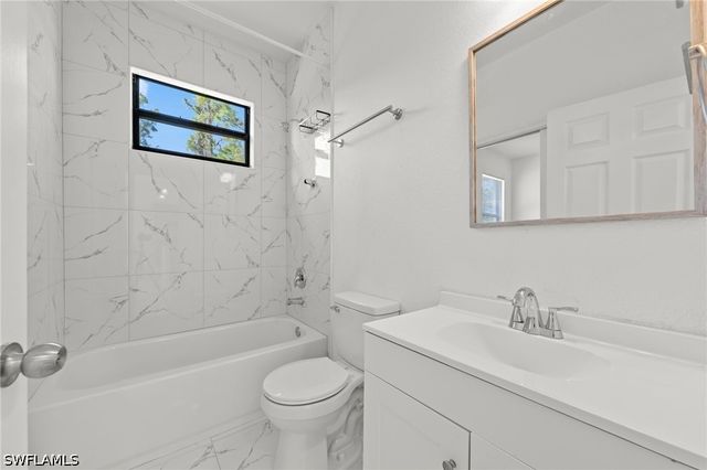 1940 Laverna AVE, Lehigh Acres, FL 33972