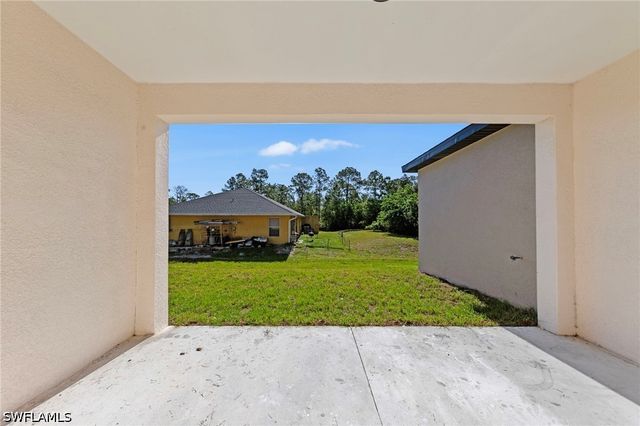 1940 Laverna AVE, Lehigh Acres, FL 33972