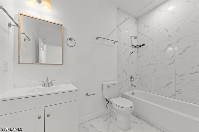 1940 Laverna AVE, Lehigh Acres, FL 33972