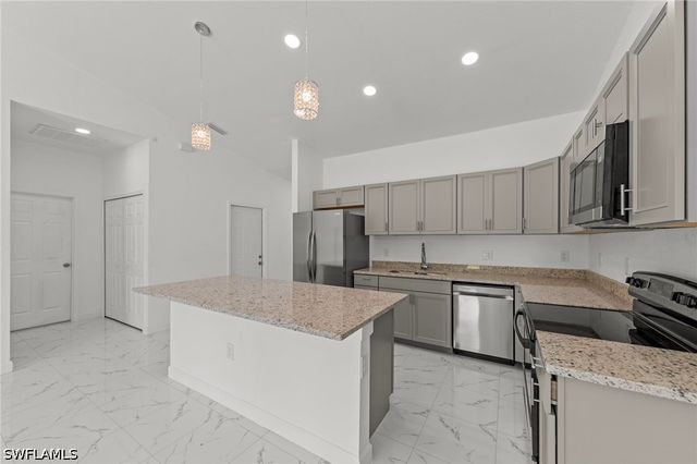 1940 Laverna AVE, Lehigh Acres, FL 33972
