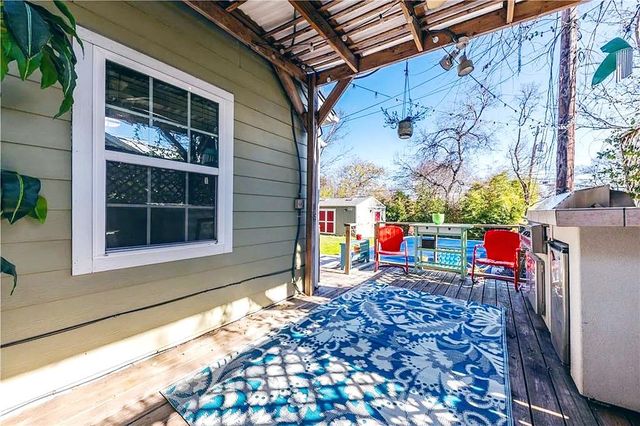 3305 Larry LN, Austin, TX 78722