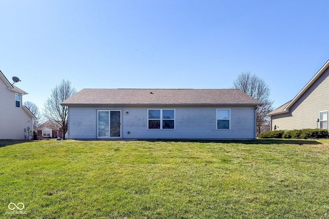 11194 Black Gold Drive, Noblesville, IN 46060