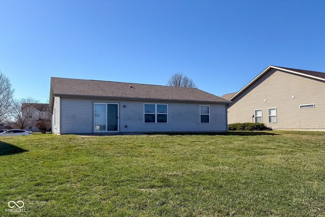 11194 Black Gold Drive, Noblesville, IN 46060