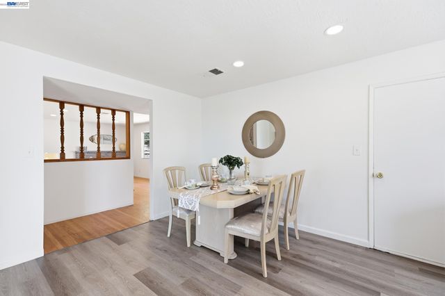 2167 Cypress Ave, San Pablo, CA 94806