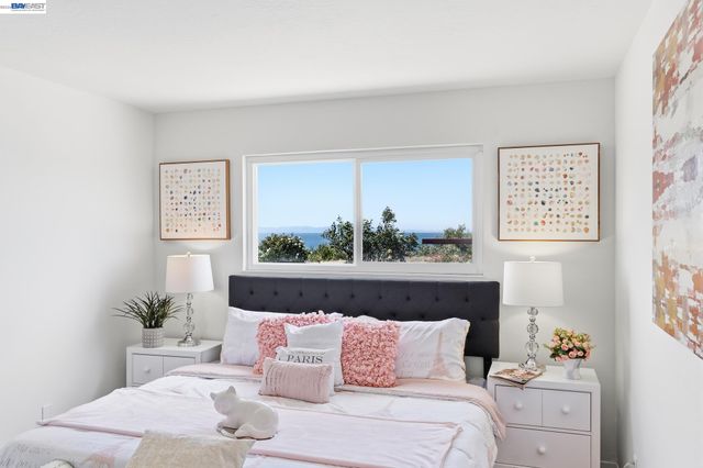 2167 Cypress Ave, San Pablo, CA 94806