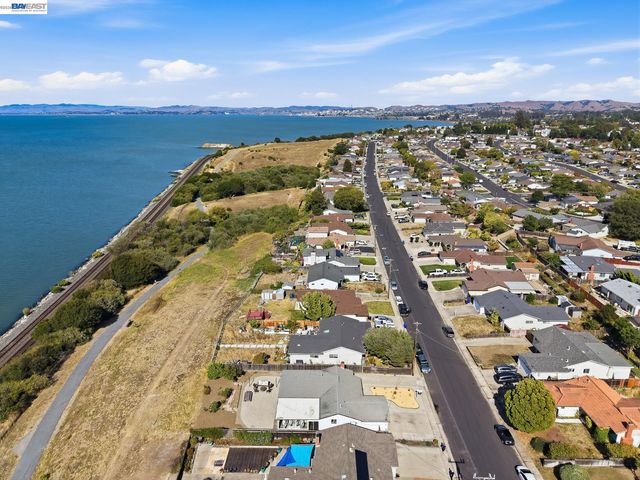 2167 Cypress Ave, San Pablo, CA 94806