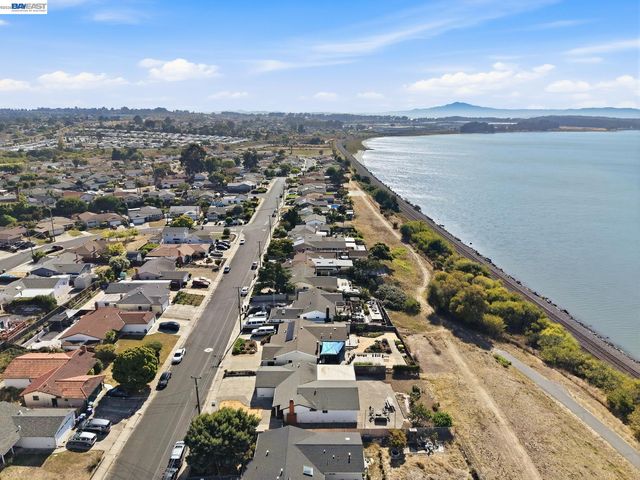 2167 Cypress Ave, San Pablo, CA 94806