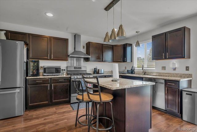 7210 Chandler Drive, Van Buren Charter Township, MI 48111