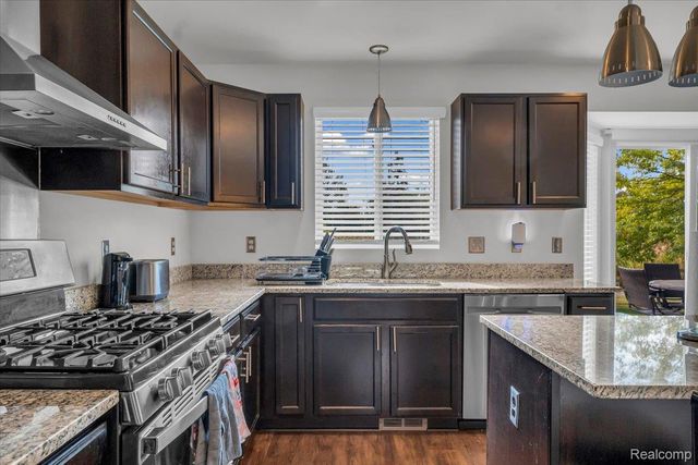 7210 Chandler Drive, Van Buren Charter Township, MI 48111