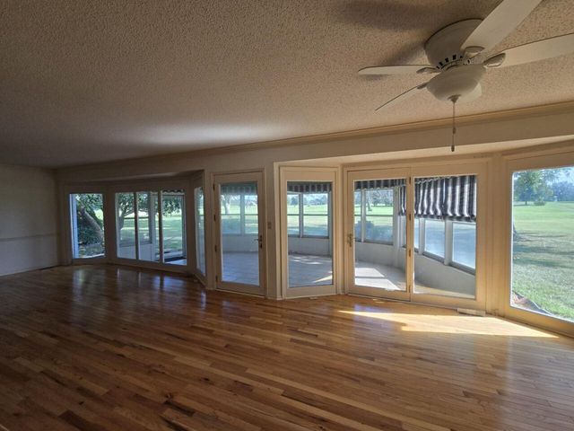 1006 E Palmer Place, Clinton, MO 64735