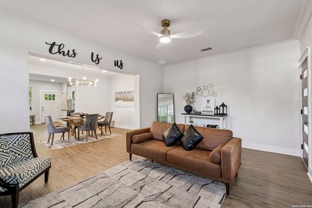 1119 W HUISACHE AVE, San Antonio, TX 78201