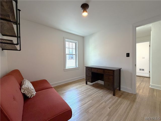 63 Washington Avenue, Tonawanda, NY 14217