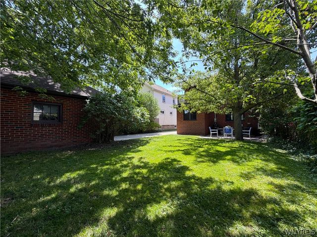 63 Washington Avenue, Tonawanda, NY 14217