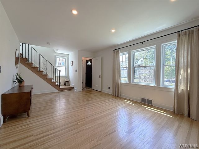 63 Washington Avenue, Tonawanda, NY 14217