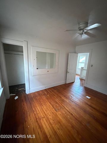 298 W Park Street, Toledo, OH 43608