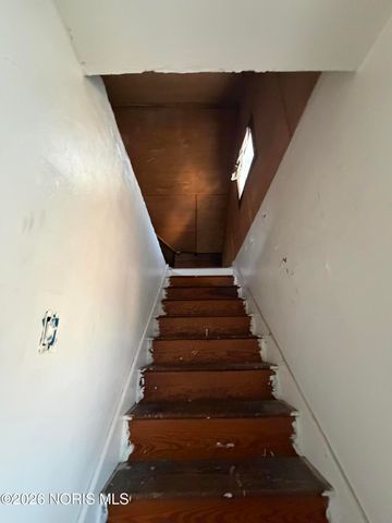 298 W Park Street, Toledo, OH 43608