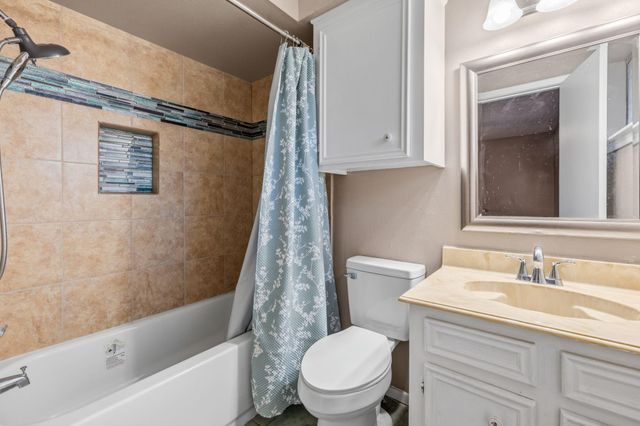 5112 Parsley Street, Baytown, TX 77521