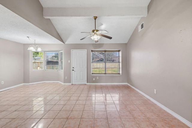 5112 Parsley Street, Baytown, TX 77521