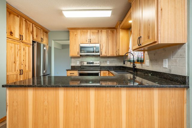 113 NW Maplewood Drive, Grimes, IA 50111