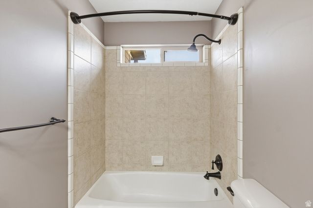 2204 E VIEW DR, South Weber, UT 84405