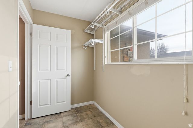 2204 E VIEW DR, South Weber, UT 84405