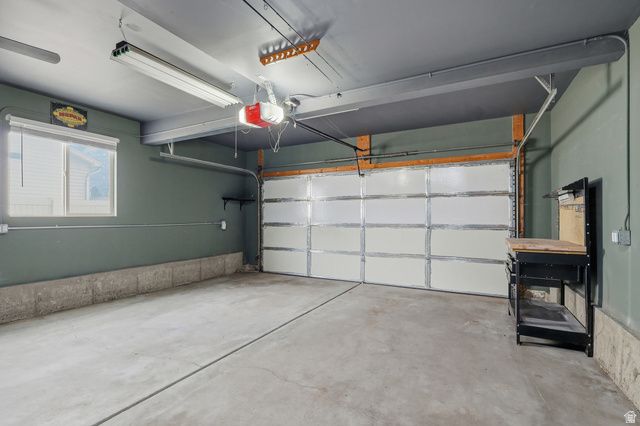 2204 E VIEW DR, South Weber, UT 84405