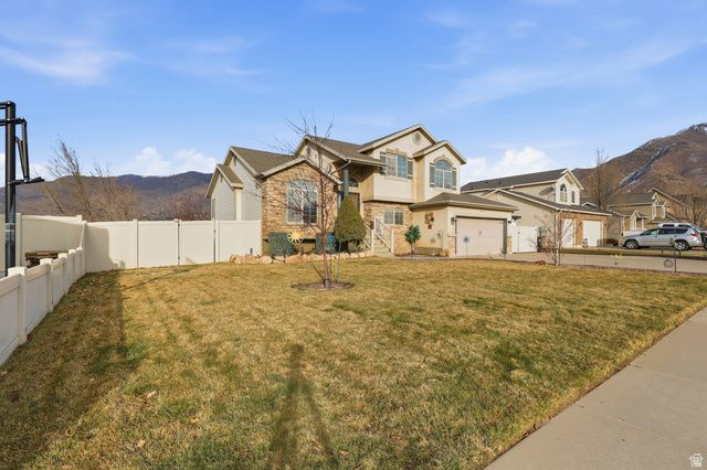 2204 E VIEW DR, South Weber, UT 84405