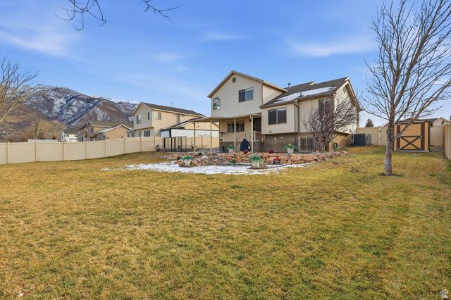2204 E VIEW DR, South Weber, UT 84405