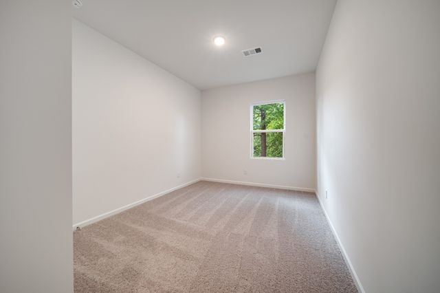 312 Deacon Ln, White House, TN 37188