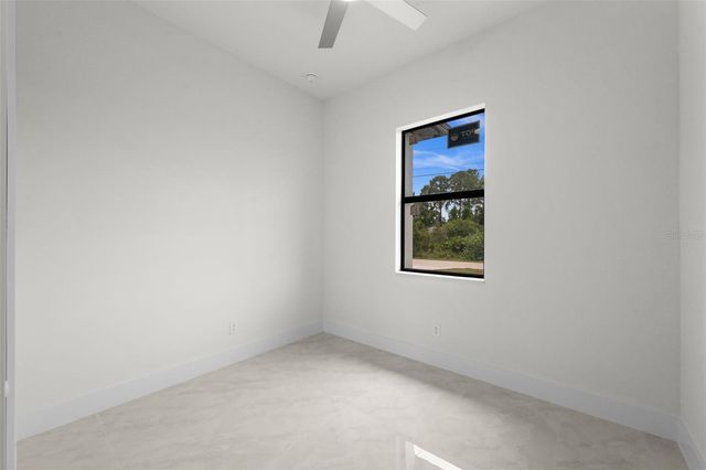 1039 BASSINGER AVENUE S, Lehigh Acres, FL 33974