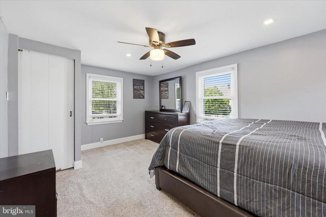 637 BILLINGS AVE, Paulsboro, NJ 08066