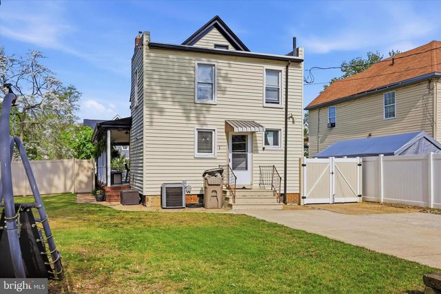 637 BILLINGS AVE, Paulsboro, NJ 08066