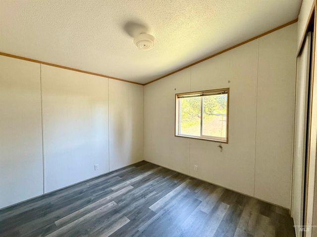 1366 Glenwood Road, Kamiah, ID 83536